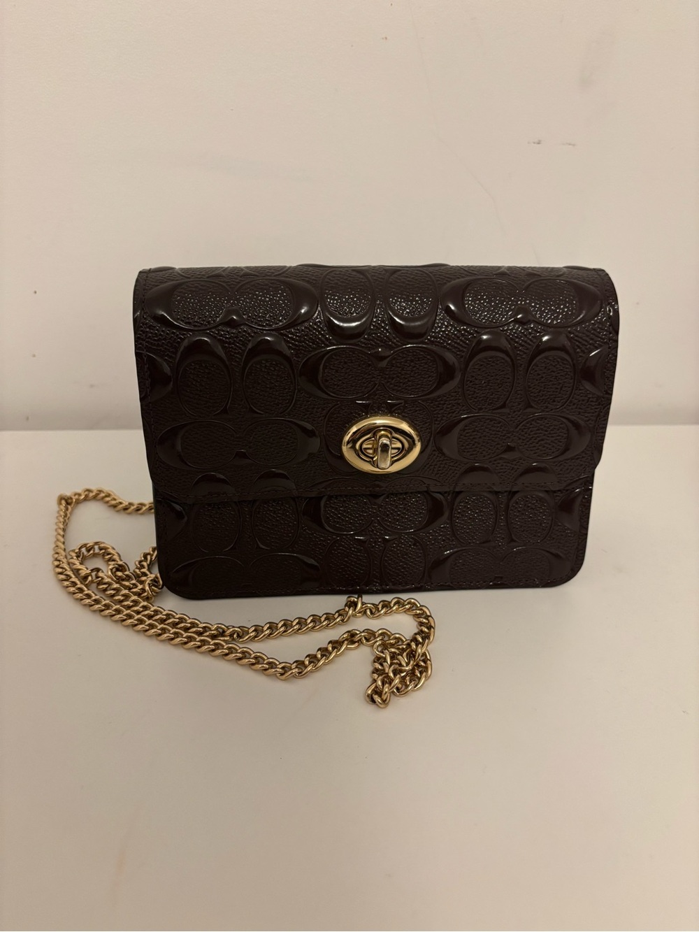 Coach Bowery Crossbody in Deep burgundy with Gold chain